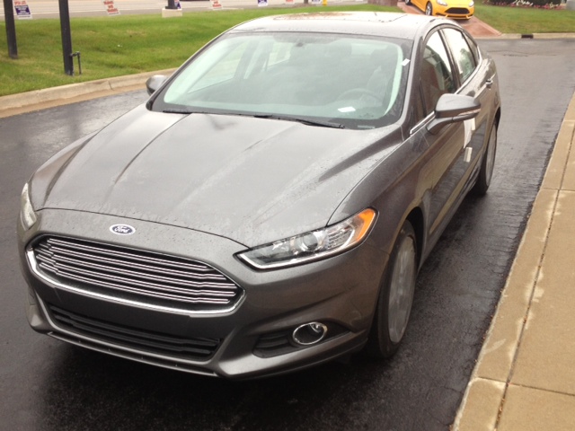 2013 Ford Fusion at North Brothers Ford